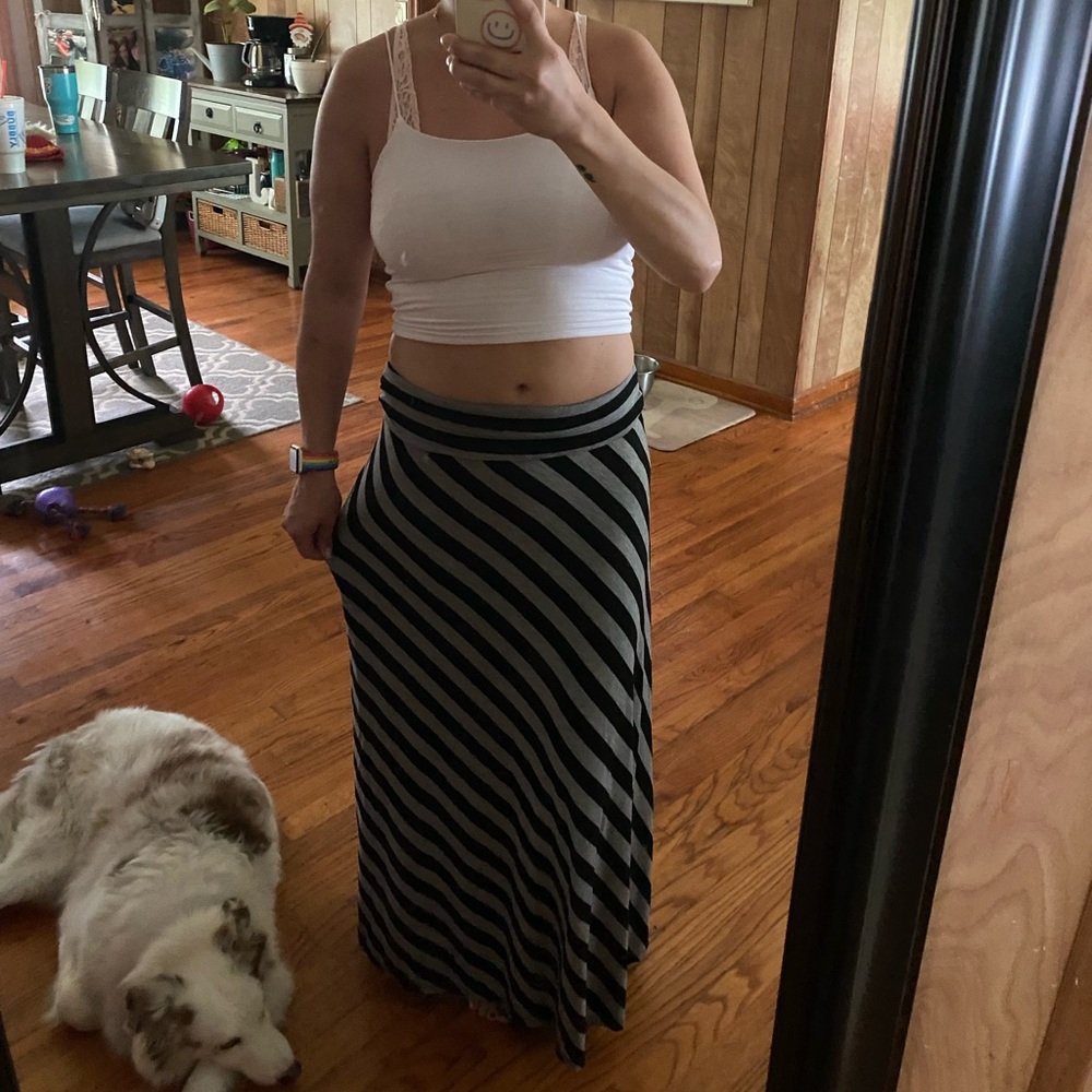 Maxi skirt.